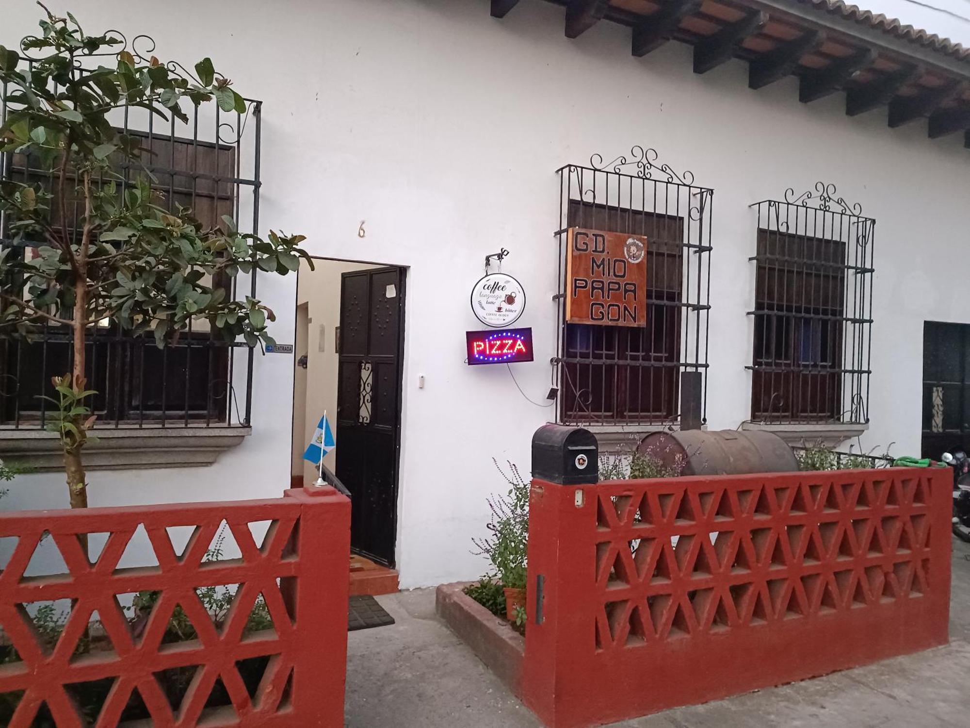 Hotel Posada Don Papagon Antigua Exterior photo